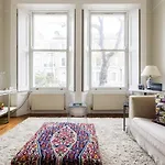 Cosy 1 Bedroom Flat Centrally Located In Chelsea